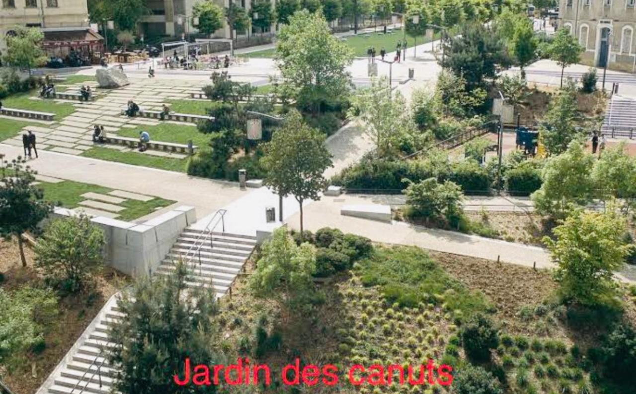 Le Croix Rousse Jacquard * Lione